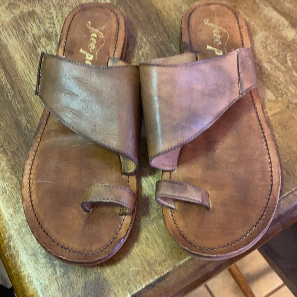 NWOT Free People Sant Antoni Leather Sandal